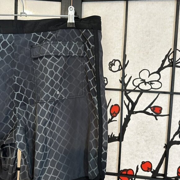 STAMPD Black Gray Shorts Active Fitness Swim Trunk Board Shorts Size Large New - Picture 4 of 7